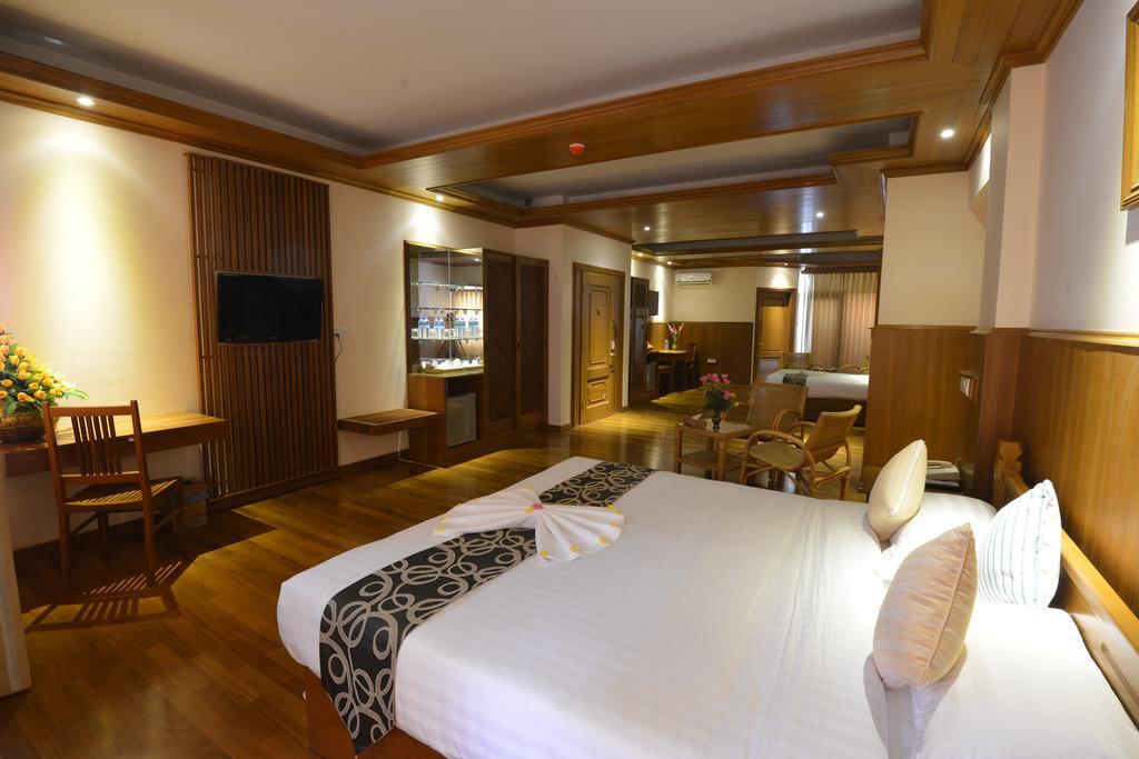 Hotel Sidney Yangon Exterior photo