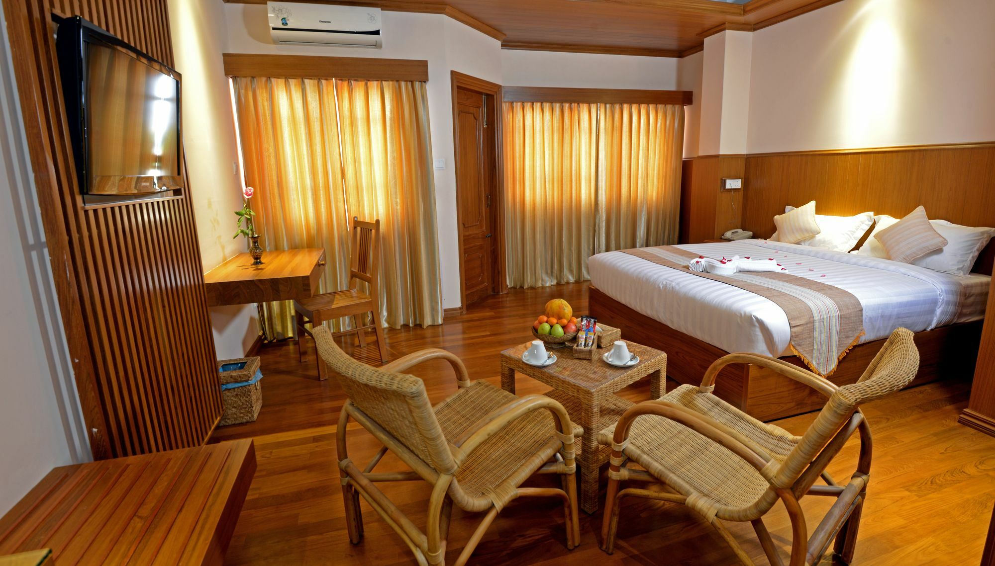 Hotel Sidney Yangon Exterior photo